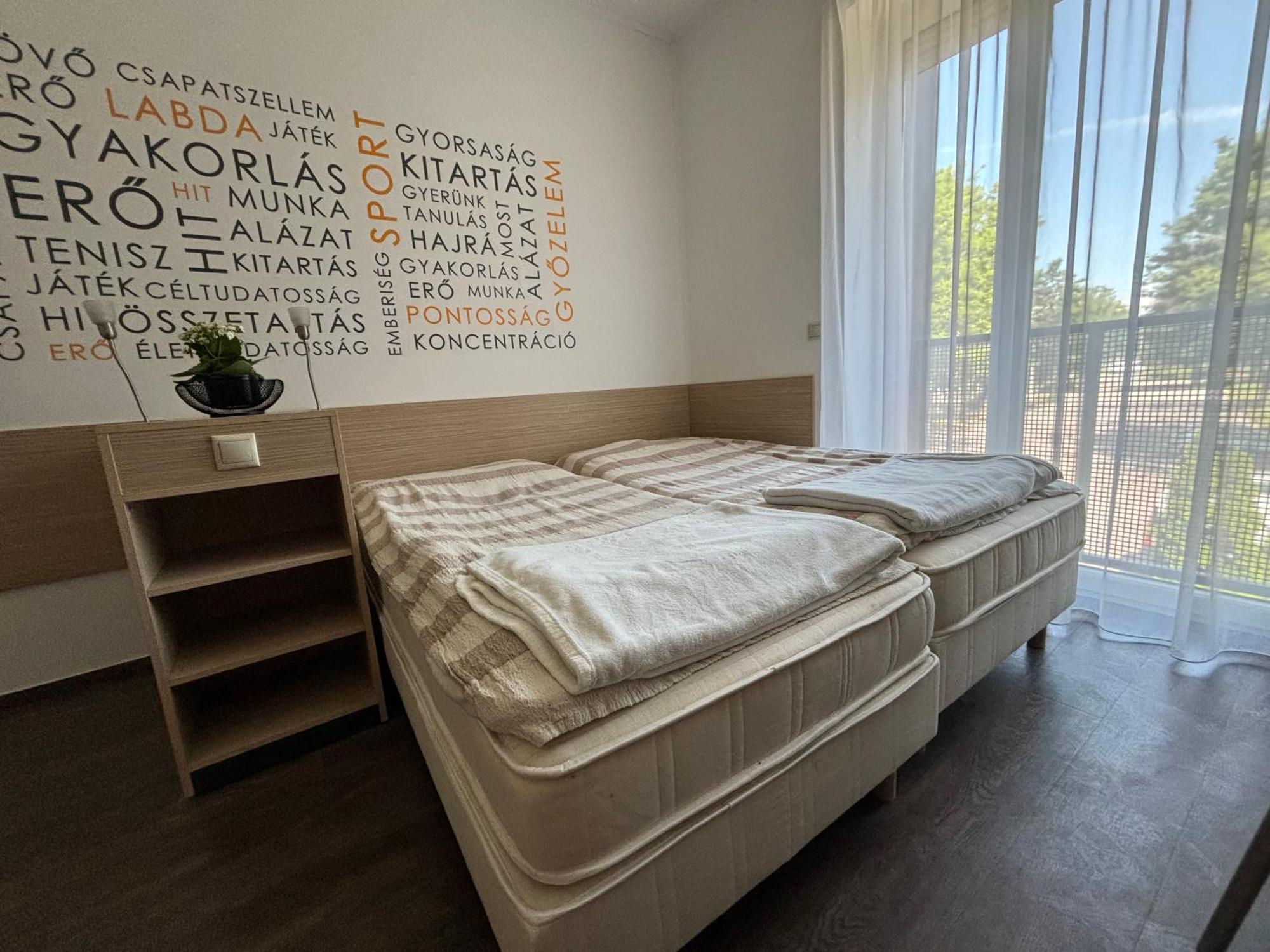 Skc Siofok Lejlighedshotel Eksteriør billede